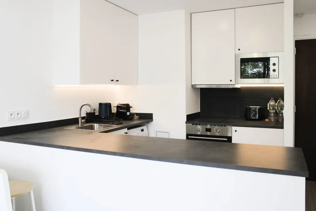 Charmant Studio Avec Terrasse à Paris Le 11e
