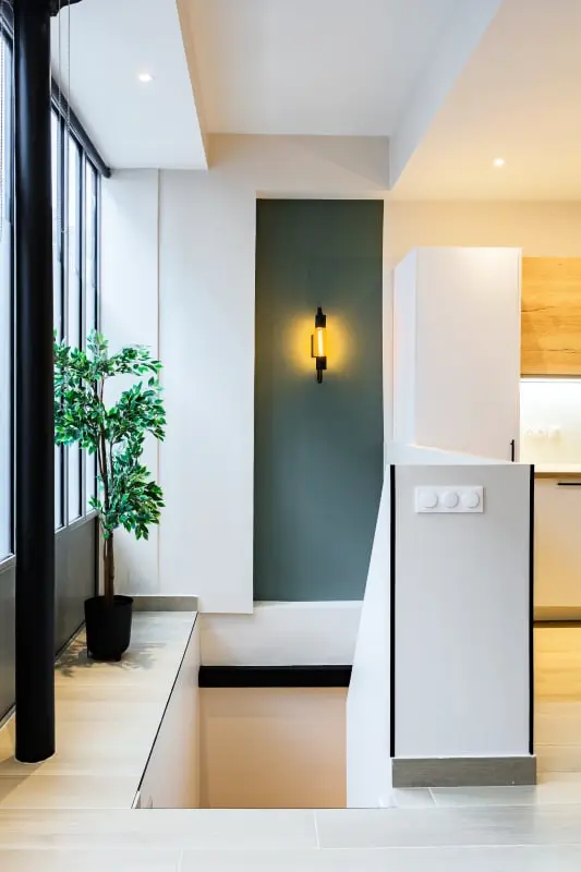 A Cosy Lumineux Parisian -