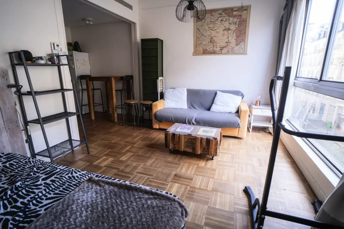 Szállás Modern, közeli látnivalók Parisiennes