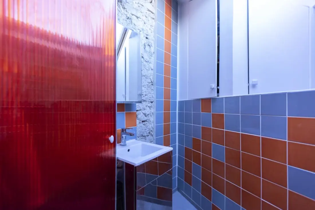 Bájos apartman Párizs háztetői alatt