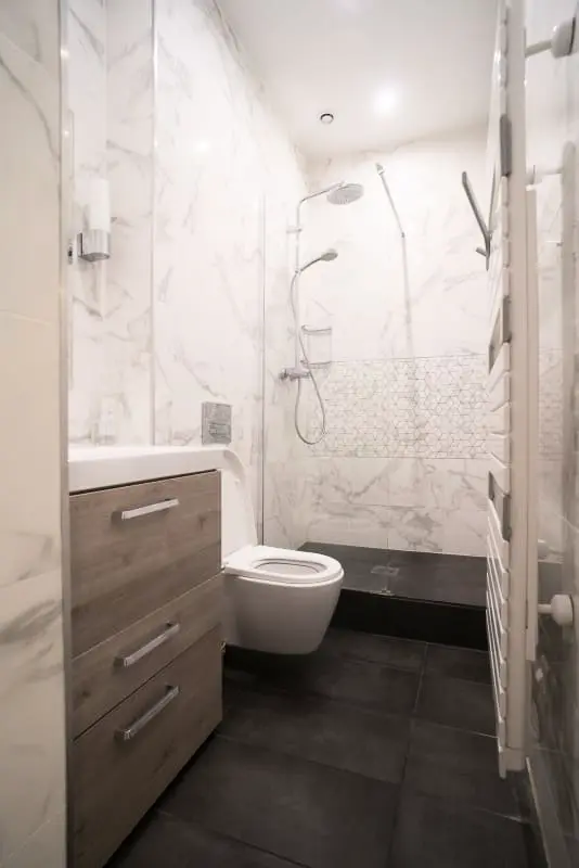 Bel Appt in Vlakbij Montmartre