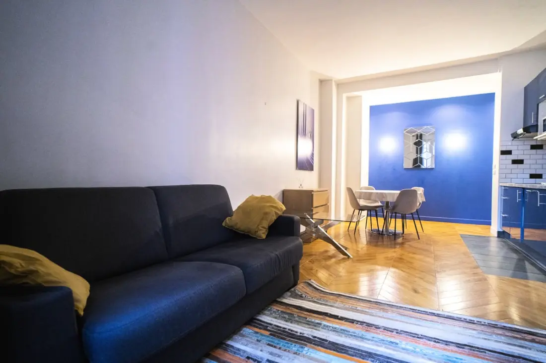 Bel Appt in Vlakbij Montmartre