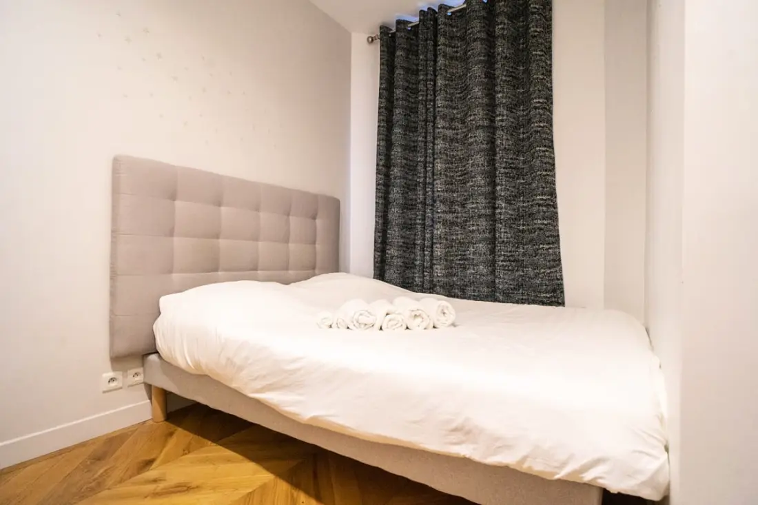 Bel Appt in Vlakbij Montmartre