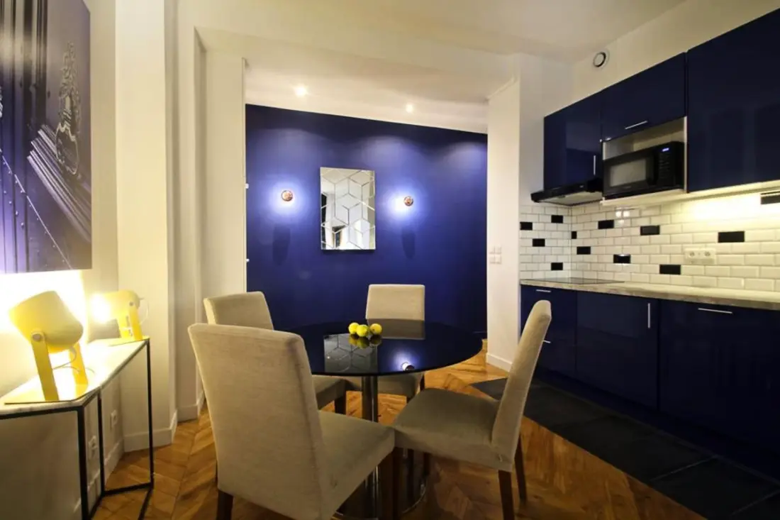 Bel Appt in Vlakbij Montmartre