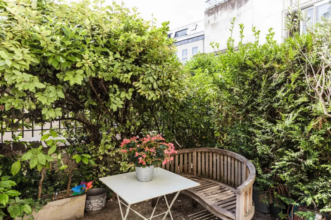 Appartement met tuin dichtbij de Luxemburgse tuinen