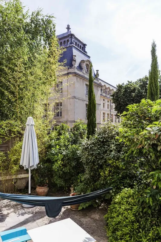 Appartement met tuin dichtbij de Luxemburgse tuinen