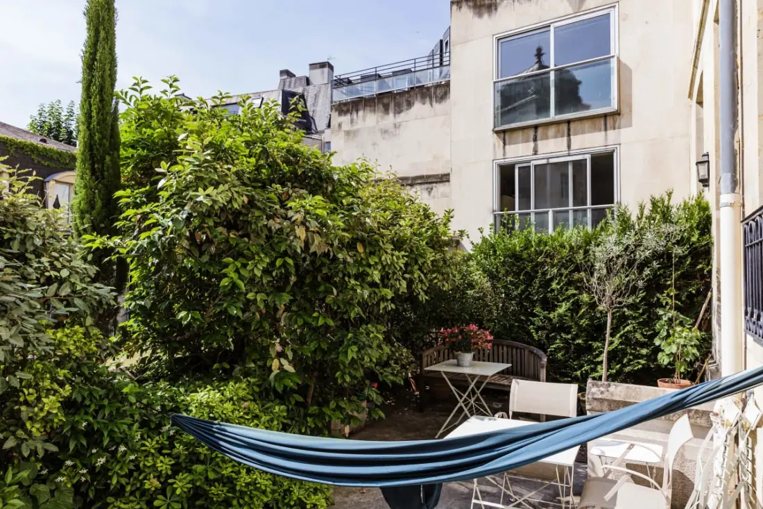 Appartement met tuin dichtbij de Luxemburgse tuinen