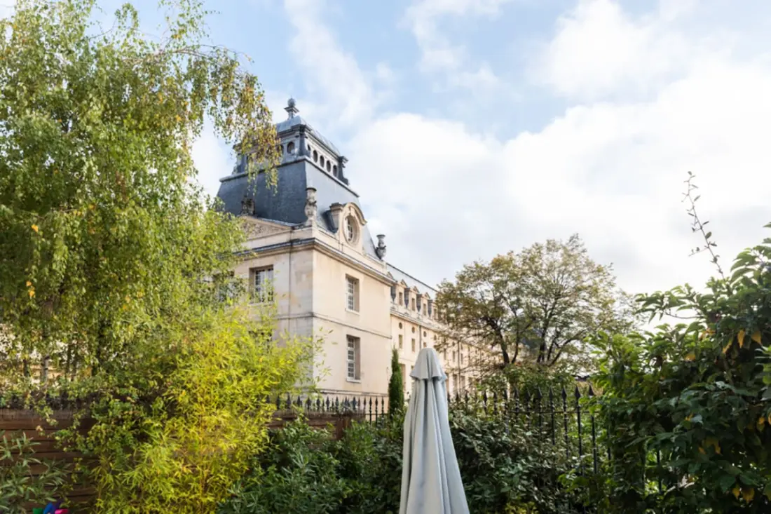 Appartement met tuin dichtbij de Luxemburgse tuinen