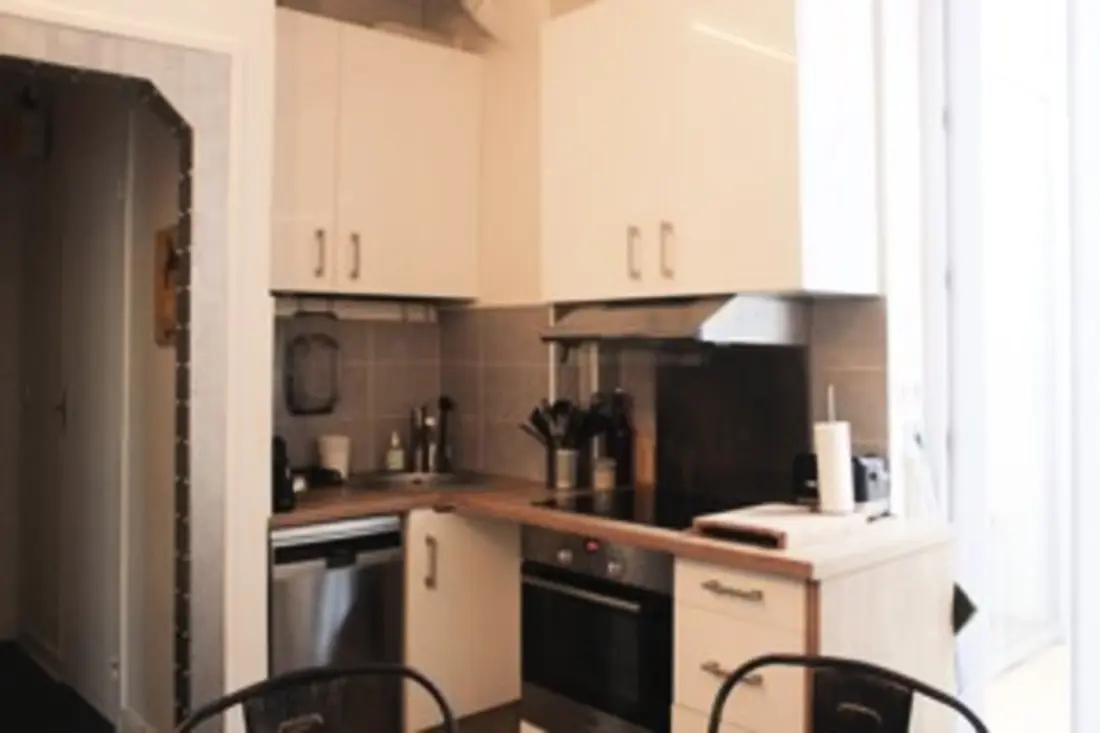 Charming T2 Batignolles a magánbírósággal