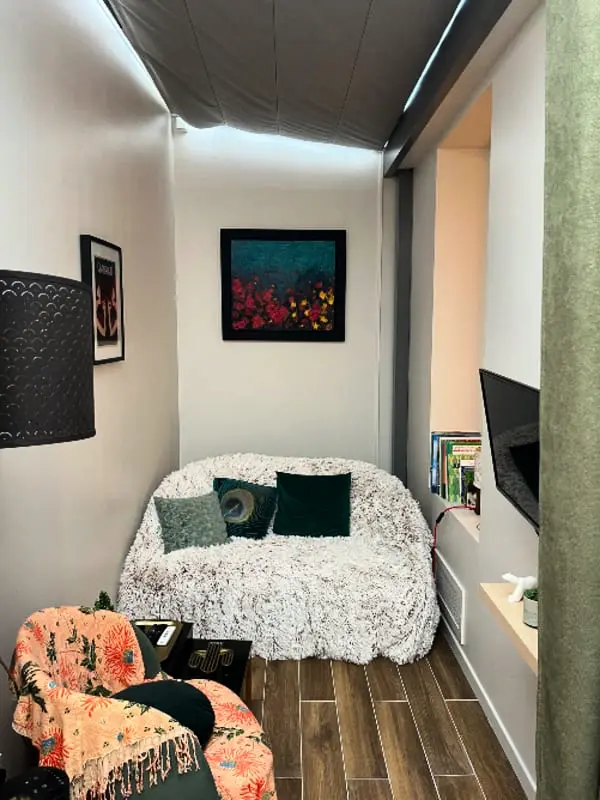 Charming T2 Batignolles a magánbírósággal