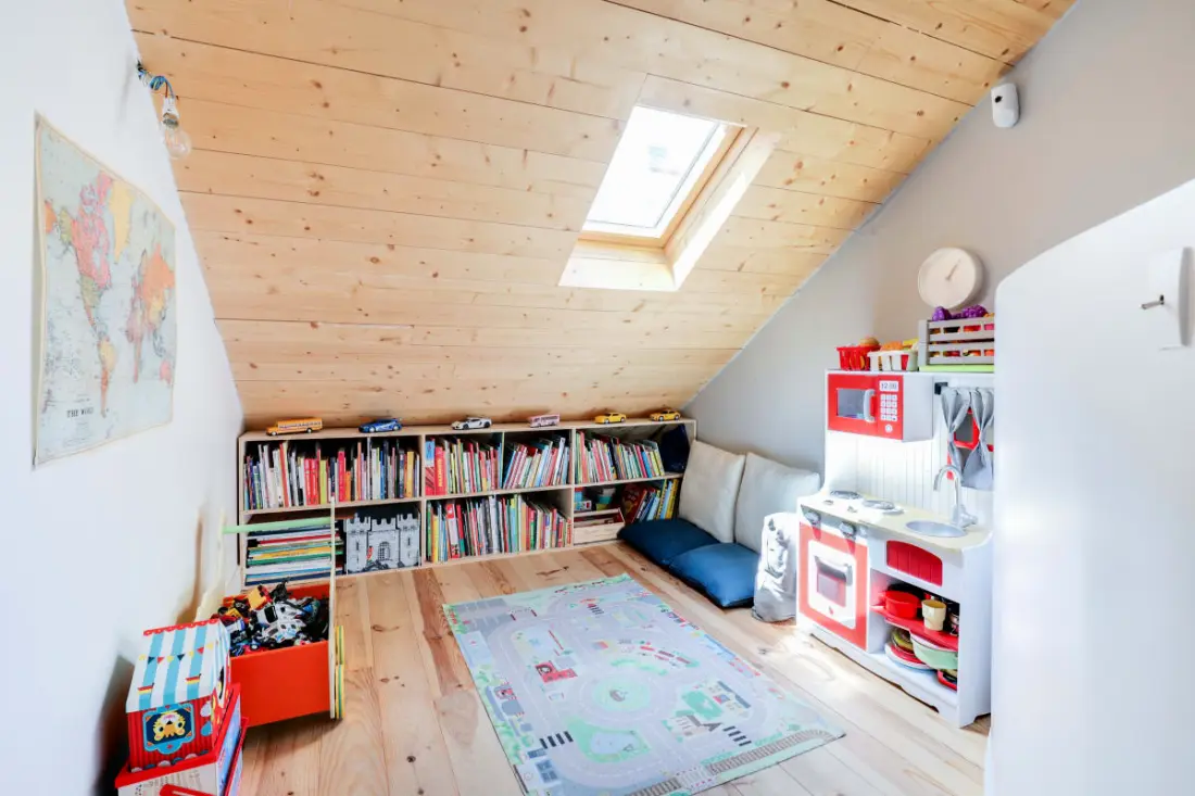 Weelderig huis met terras