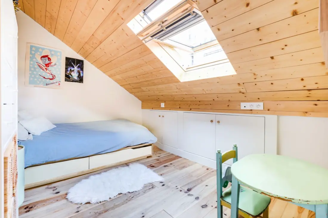 Weelderig huis met terras