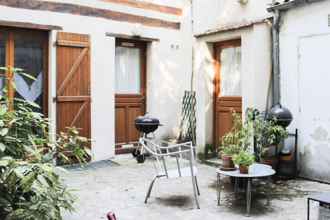 Studio Charmant Avec Cour Près Du Père-lachaise