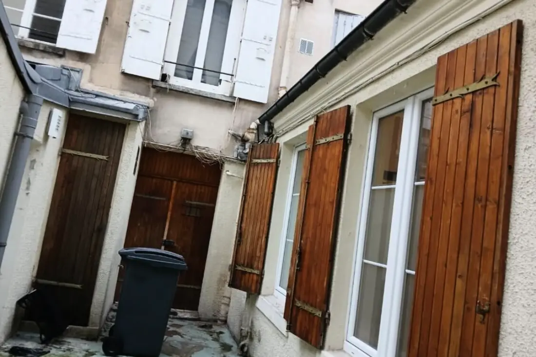 Charmante Studio Au Coeur Du 17e Ideaal voor 2