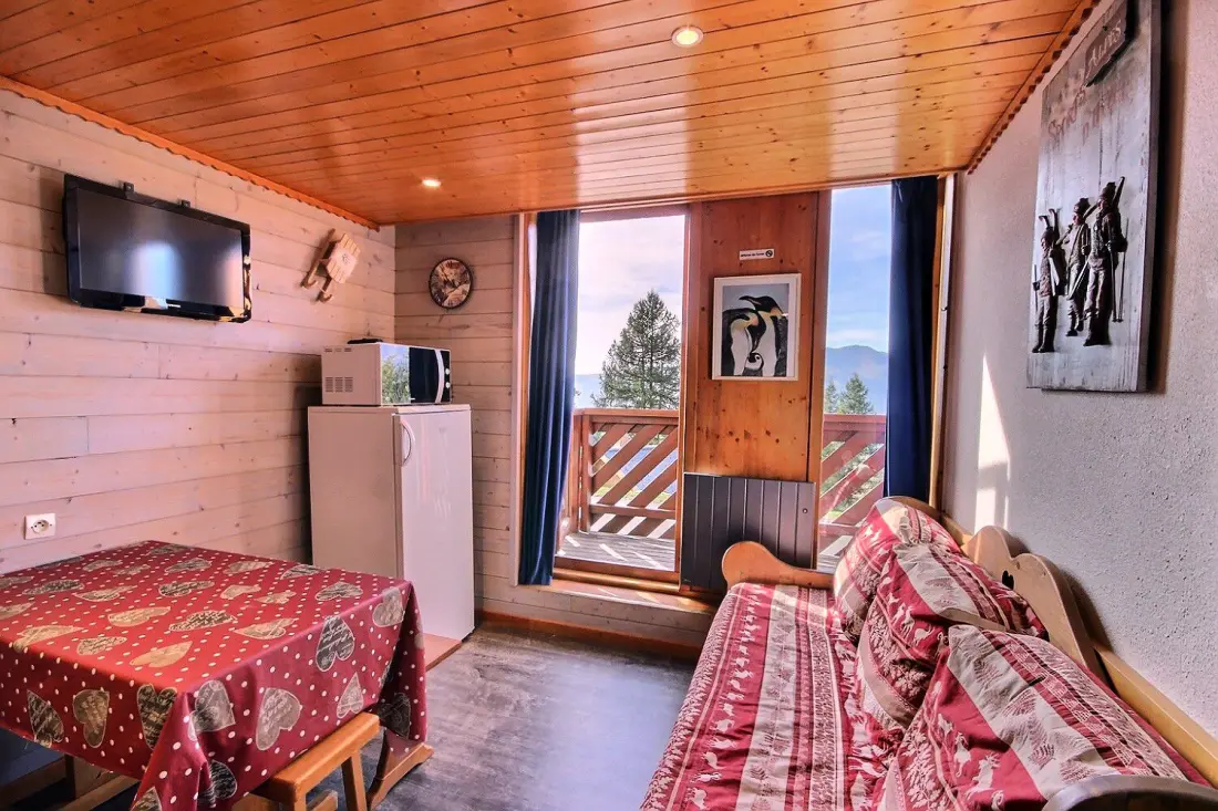 Arc En Ciel Residence
