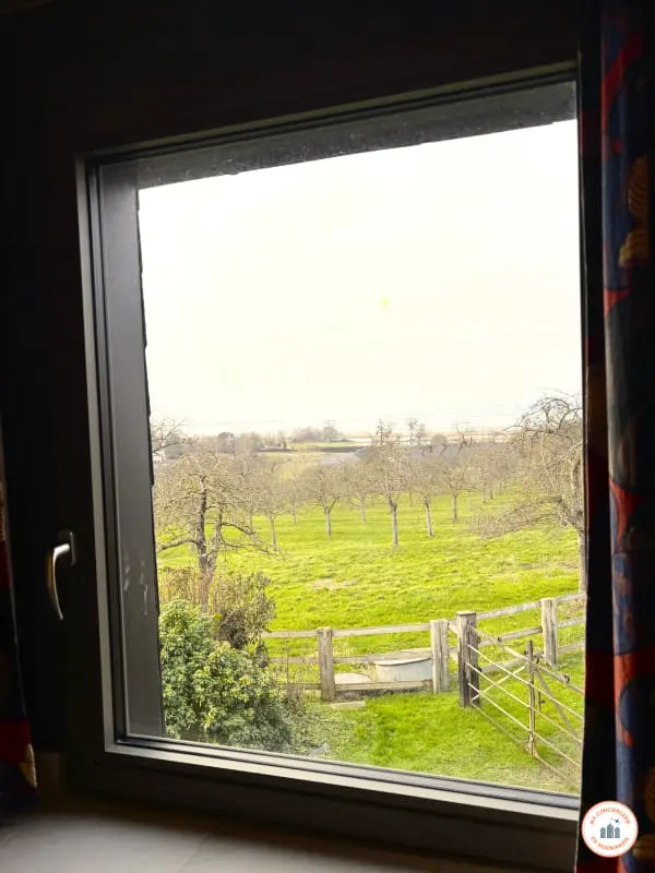 dalszöveg: La Tourterelle - Sea View - Domaine D'apreval