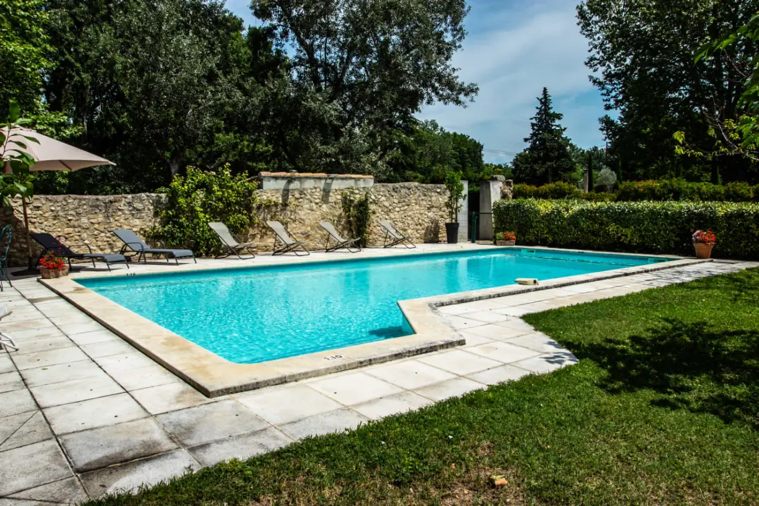 Superb Provencal Mas with fűtött medence
