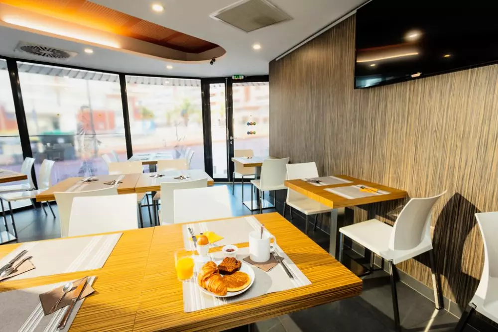 Apart Hotel Mer & Golf City Perpignan Centre 3 Estrellas★★★