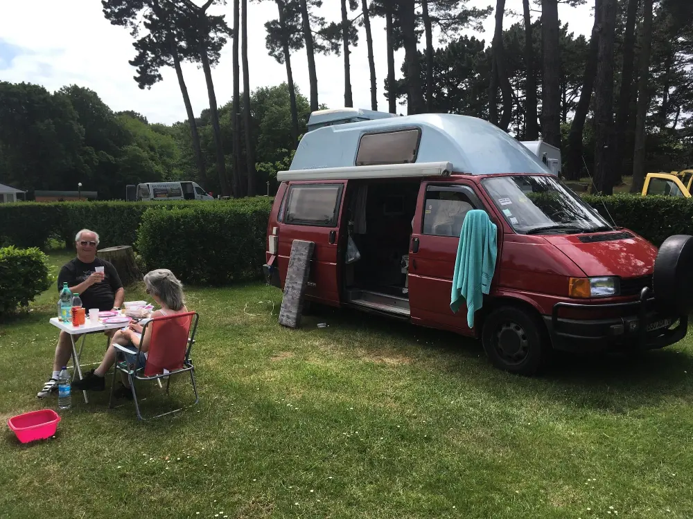 WEST CAMPING