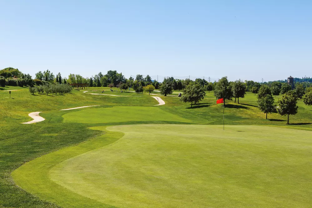 Golf Residence