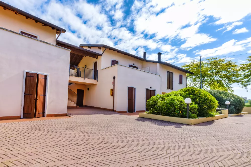 Golf Residence