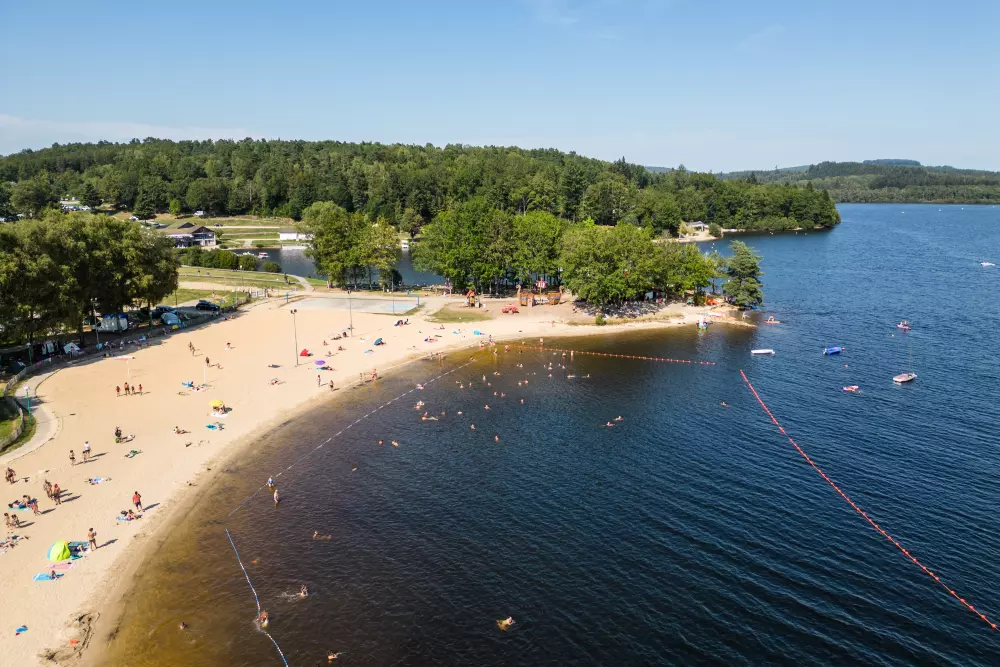 Camping Paradis les 2 er ude af stand.