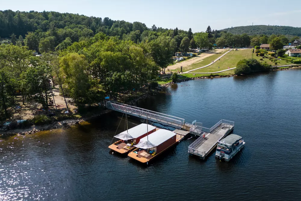 Camping Paradis les 2 er ude af stand.