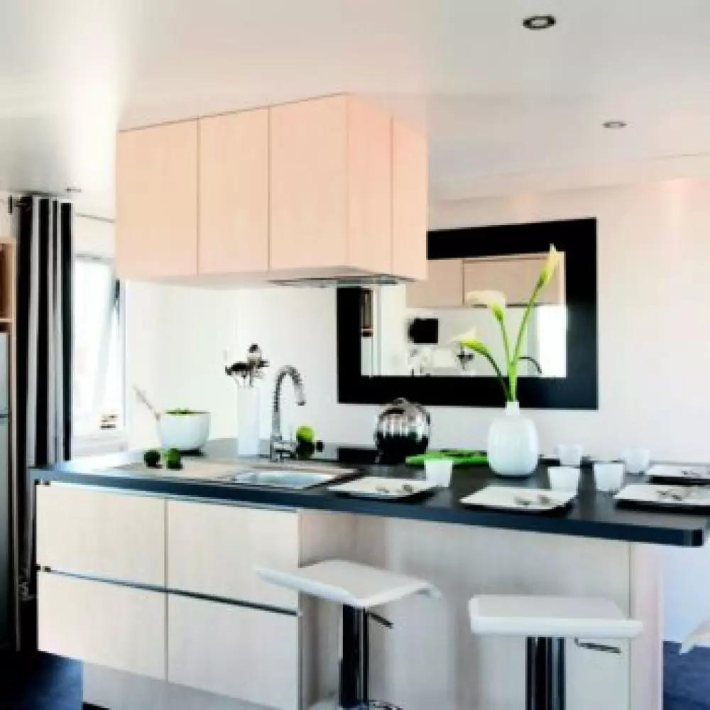 Camping Paradis les 2 er ude af stand.