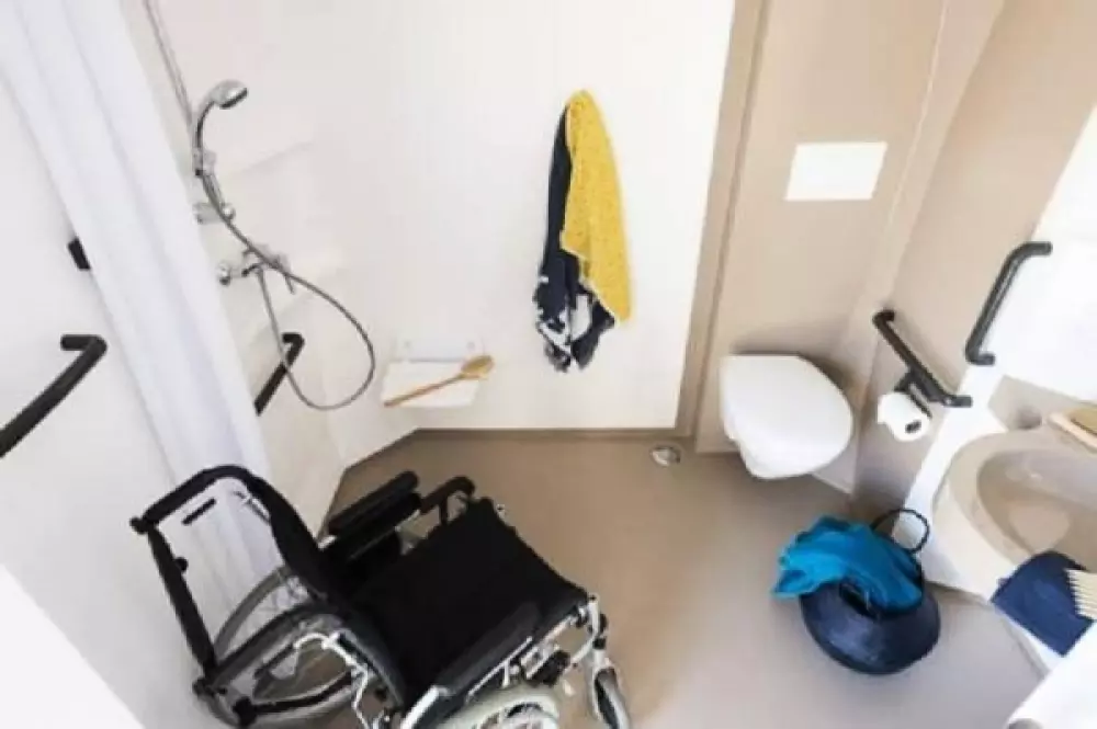 Camping Paradis les 2 er ude af stand.