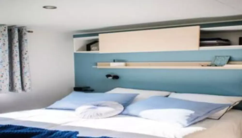 Camping Paradis les 2 er ude af stand.