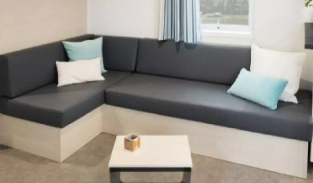 Camping Paradis les 2 er ude af stand.