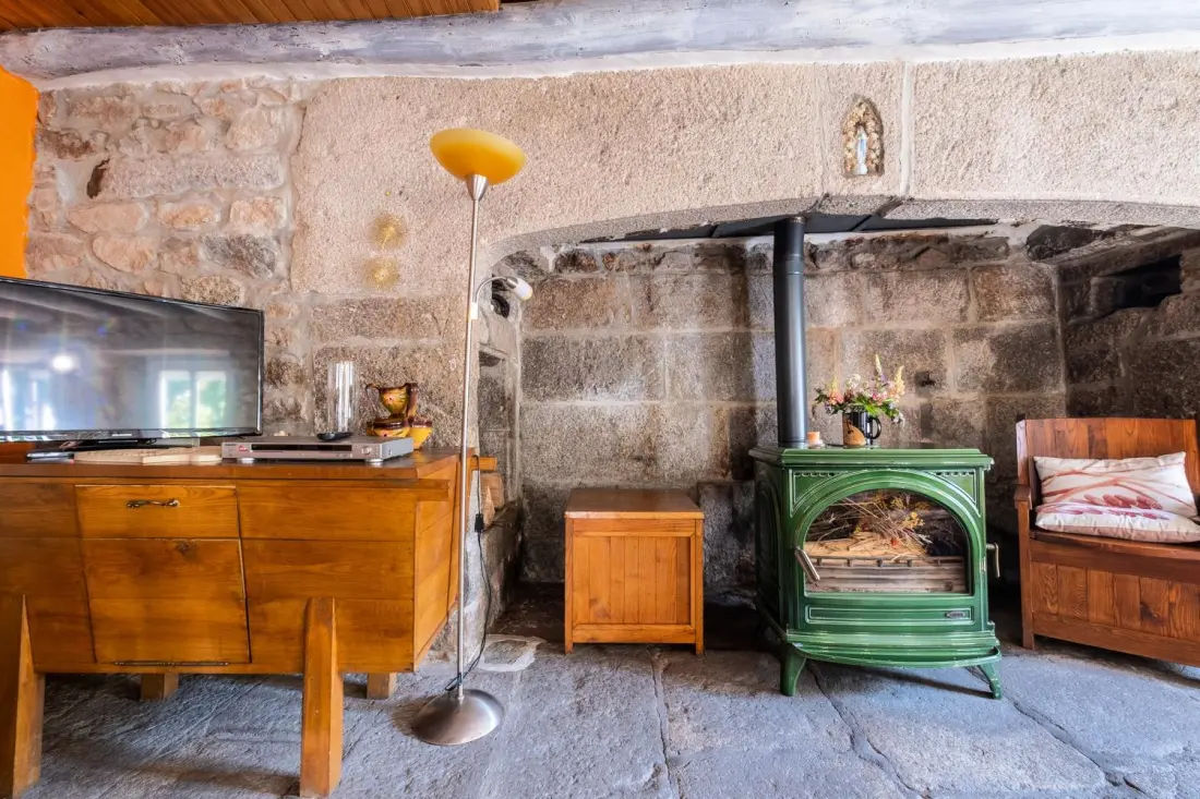 Gîte de France Die chambon Mühle 6/8 pers 3 Ohren