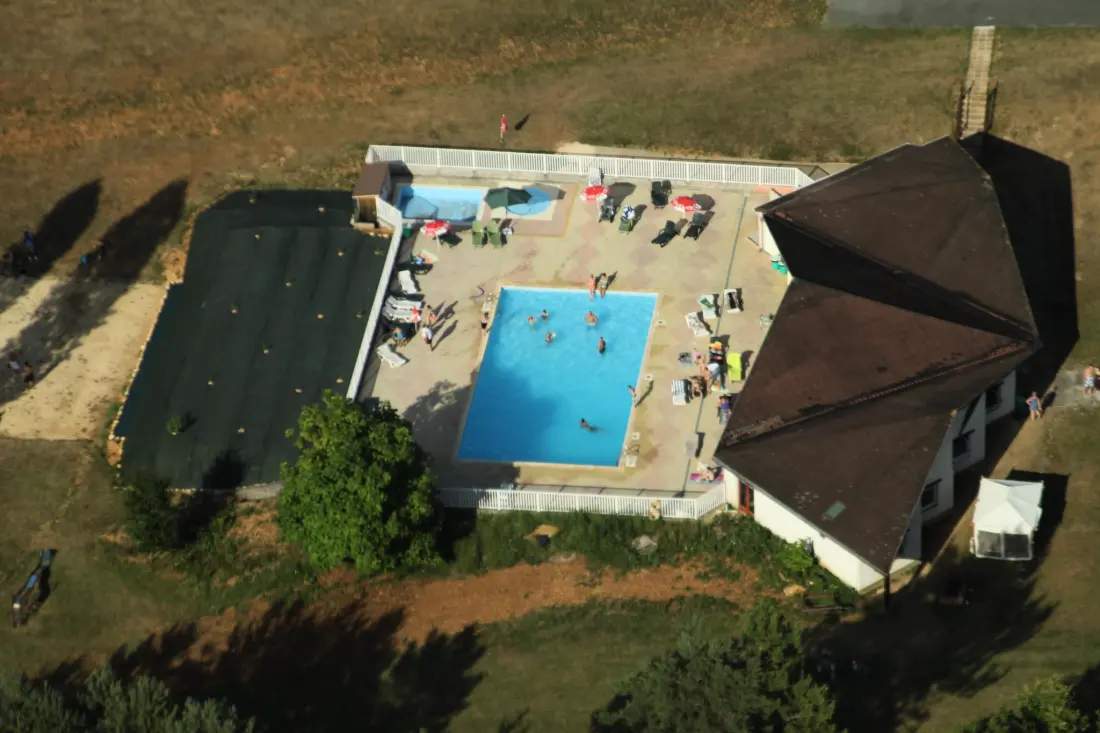 CAMPING THE FORET 3 Estrellas★★★