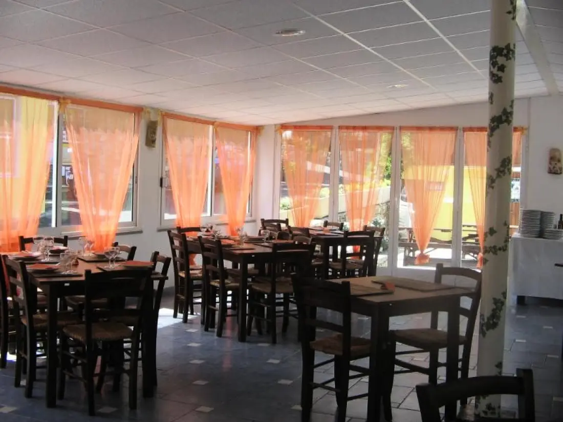 Camping dei Fiori 2 Stars★★