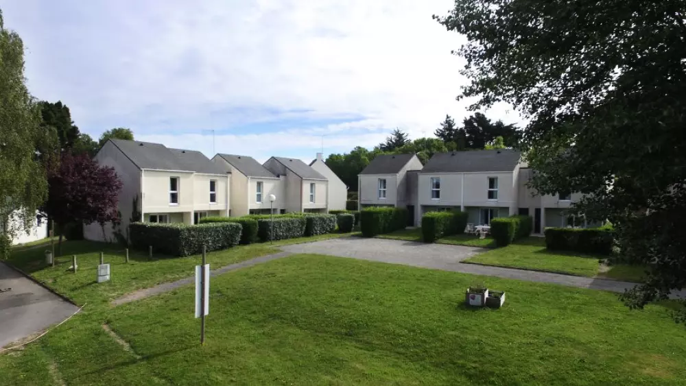 VVF Piria- sur- Mer 3 Gwiazdy★★★ 3 Gwiazdy★★★ 3 Gwiazdy★★★