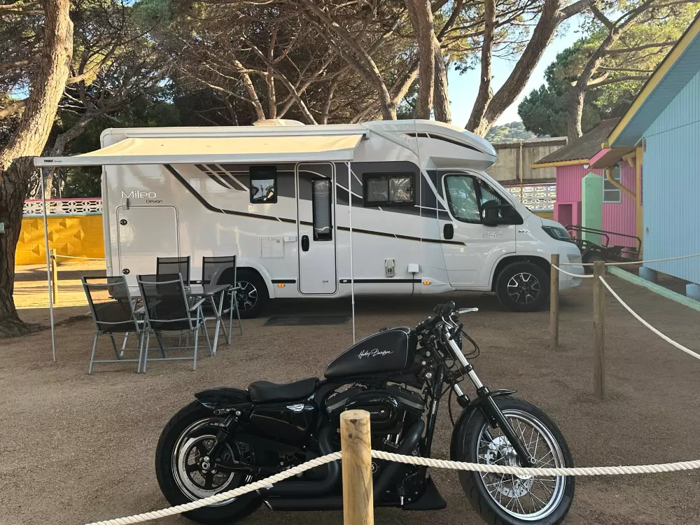 Camping Vall d 'Or 3 Gwiazdy★★★ 3 Gwiazdy★★★ 3 Gwiazdy★★★