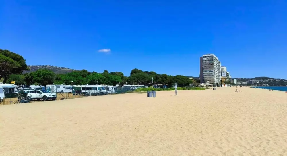 Camping Vall d 'Or 3 Gwiazdy★★★ 3 Gwiazdy★★★ 3 Gwiazdy★★★