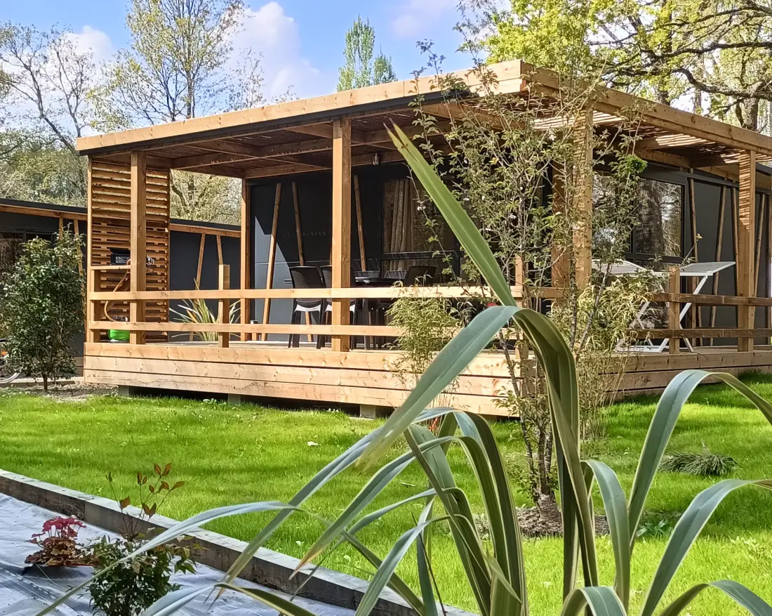 Camping Le Saint Laurent (piscine d'avril à septembre)  3 étoiles★★★