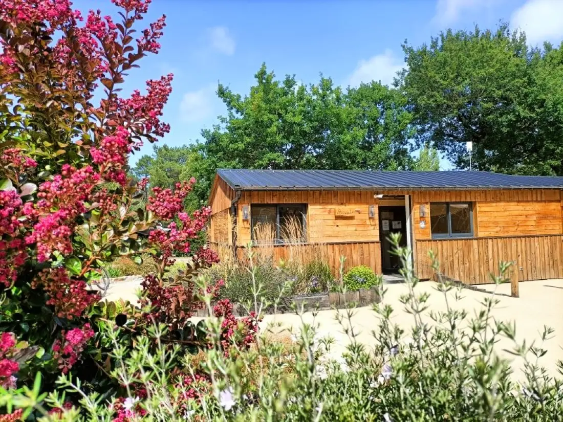 Camping Le Saint Laurent (piscine d'avril à septembre)  3 étoiles★★★