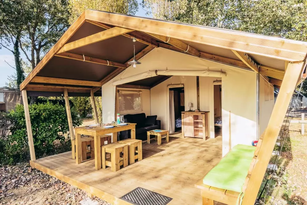 Flower Camping La Pointe du Talud 4 Sterren★★★★