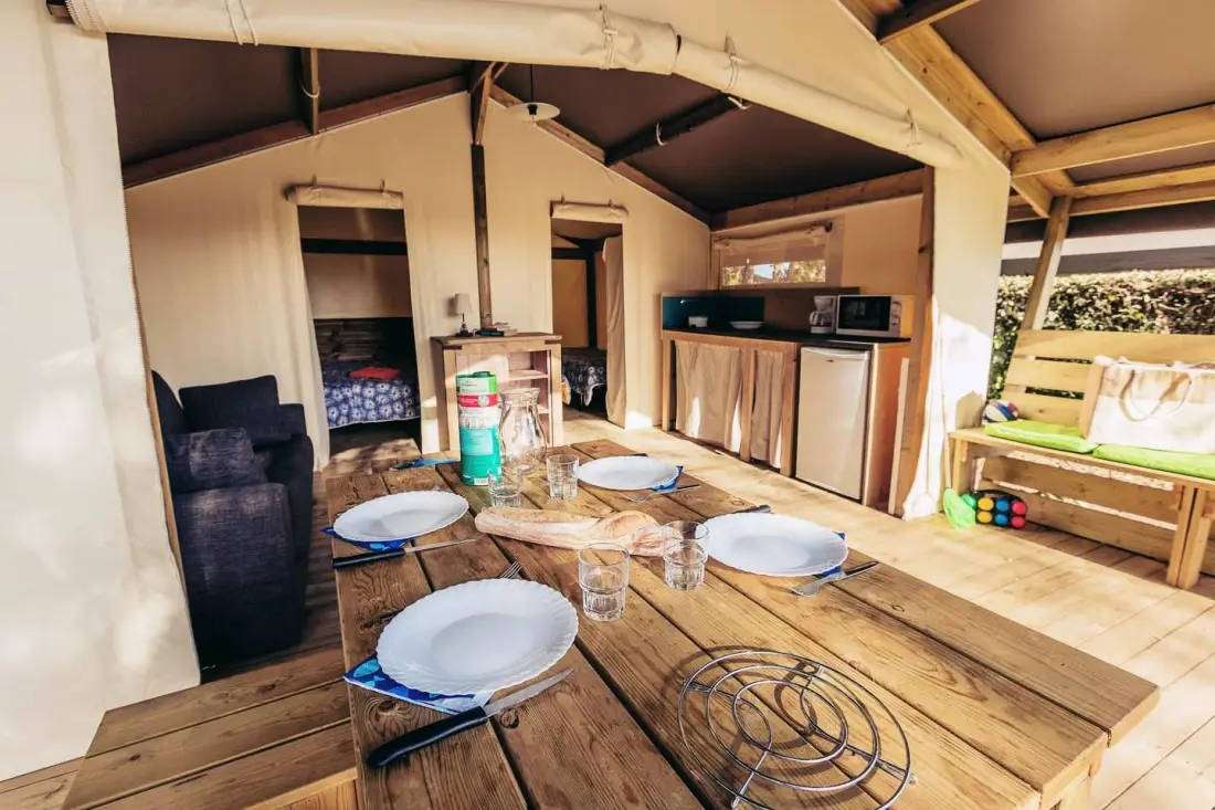Flower Camping La Pointe du Talud 6 Stelle★★★★★★