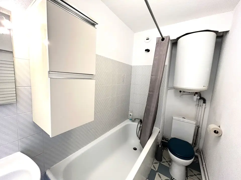 Yohann-ploemeur Residenz