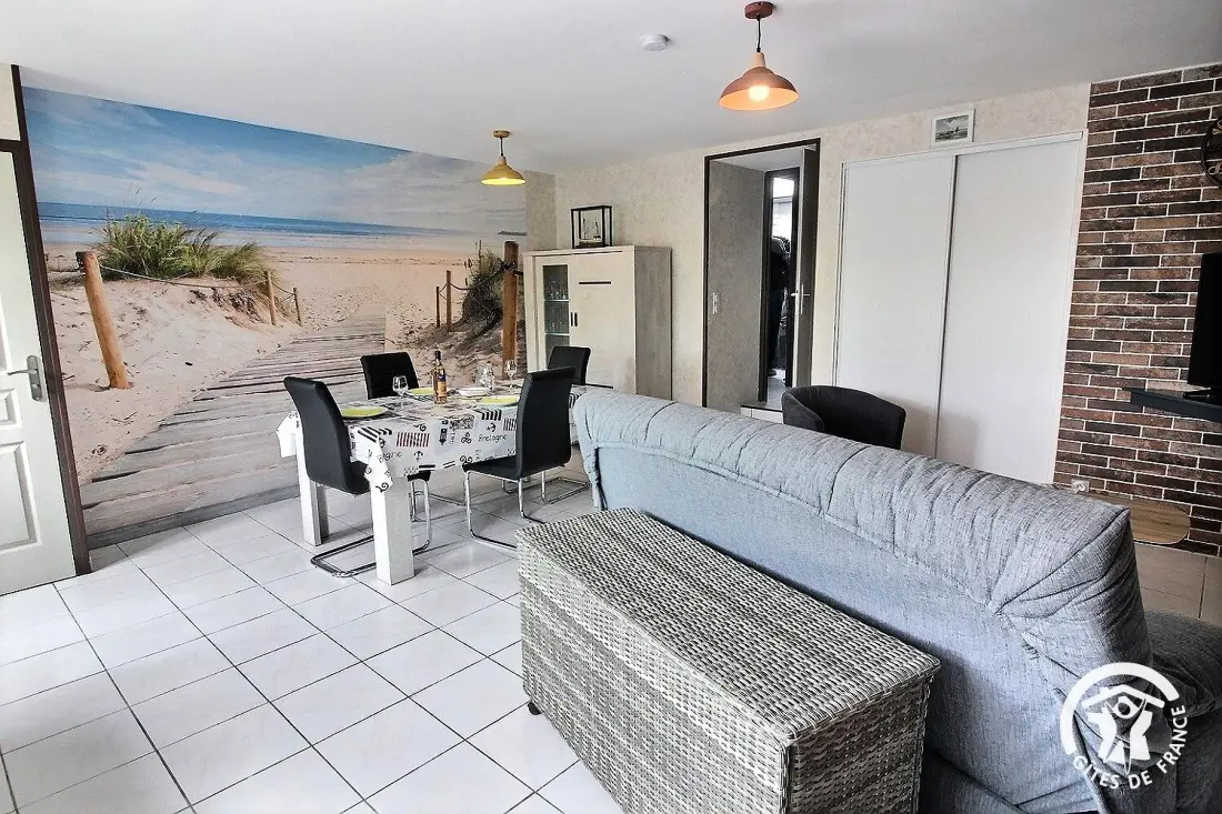 Gîte de France Le petit ploëzalais 2 épis