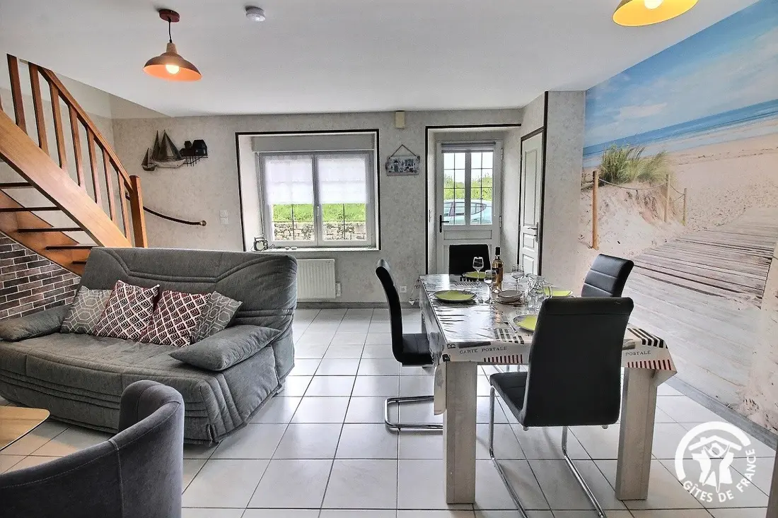 Gîte de France Le petit ploëzalais 2 épis