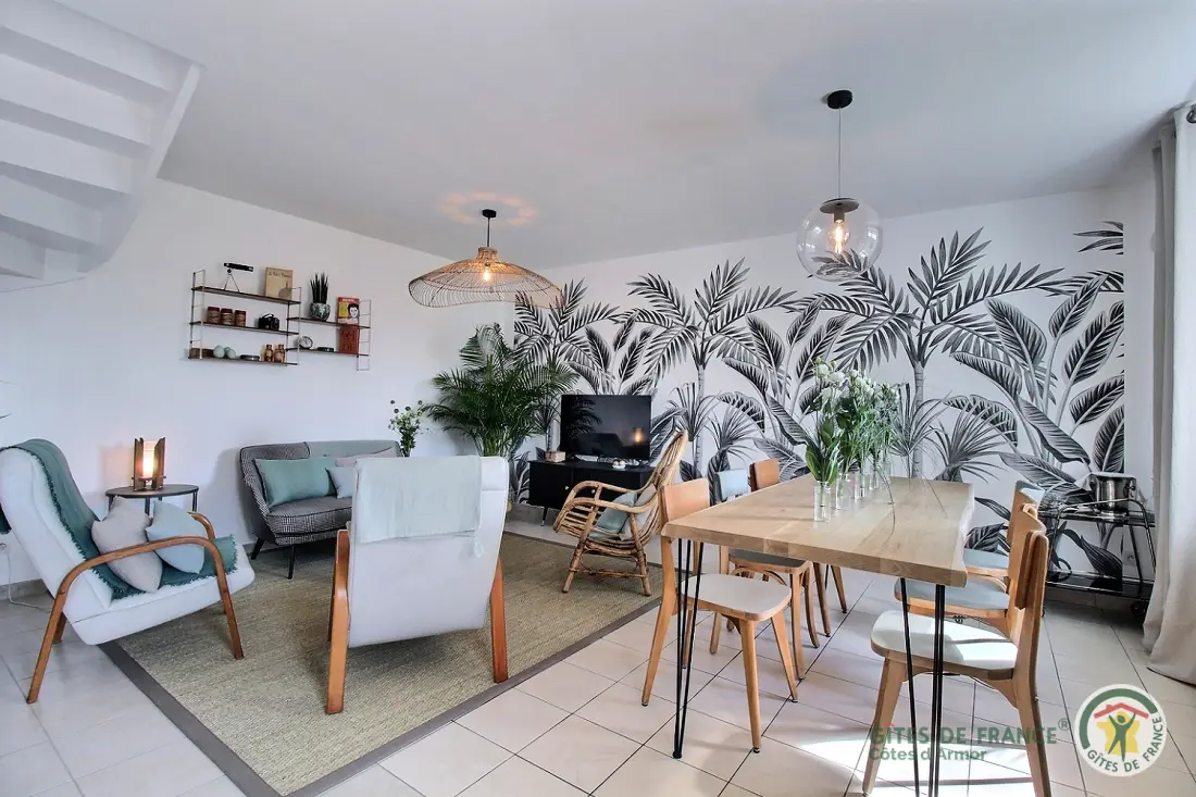 Gîte de France Die Vergangenheit komponierte 4 Ohren