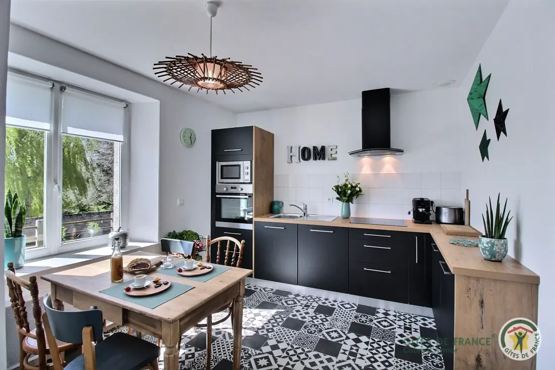Gîte de France Die Vergangenheit komponierte 4 Ohren