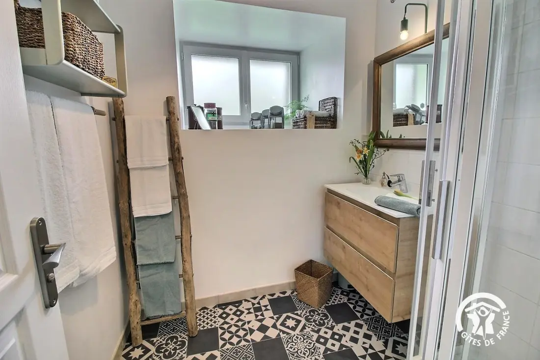 Gîte de France Die Vergangenheit komponierte 4 Ohren