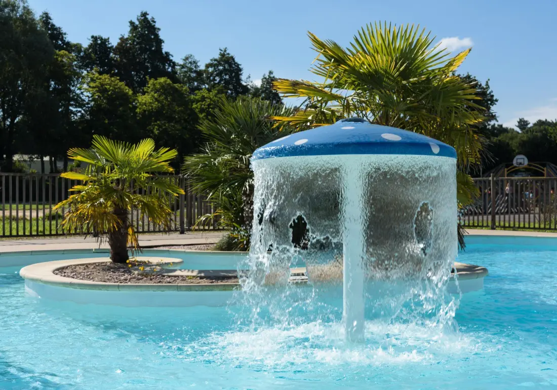 Camping maeva Respire Domaine de Mesqueau 4 Sterren★★★★