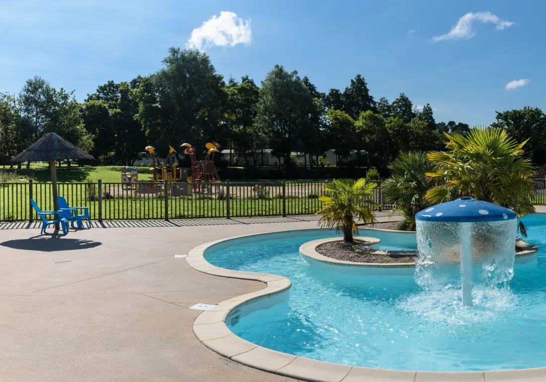 Camping maeva Respire Domaine de Mesqueau 4 Sterren★★★★
