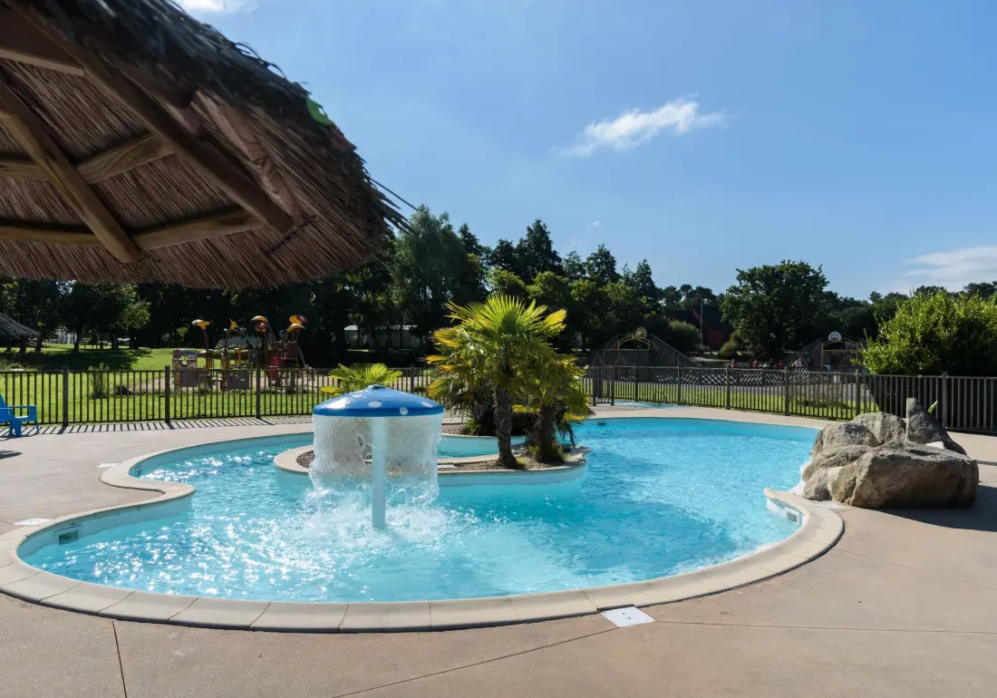 Camping maeva Respire Domaine de Mesqueau 4 Sterren★★★★